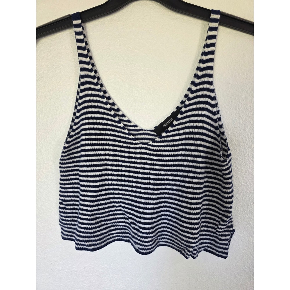Forever 21 Womens Medium Navy Blue White Striped Knit V-Neck Cropped Cami Tank
